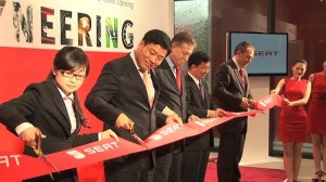 Inauguración de Concesionario SEAT en Pekín